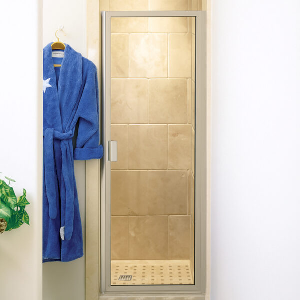 6000 H Brushed Nickel_Clear_Shower Pivot